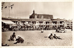 62 / CPA / PARIS PLAGE / BAR PISCINE ET GRAND HOTEL 1939 - Le Touquet