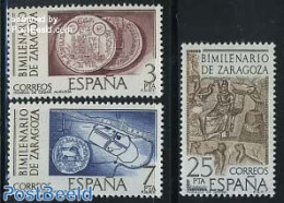 Spain 1976 2000 Years Zaragossa 3v, Mint NH, History - Various - Archaeology - Maps - Money On Stamps - Nuovi