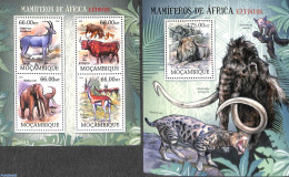 Mozambique 2012 Extinct African Mammals 2 S/s, Mint NH, Nature - Animals (others & Mixed) - Wild Mammals - Mosambik