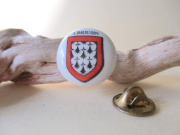 Pin's Limoges Blason Limousin - FRAIS DU SITE DEDUITS - Other & Unclassified