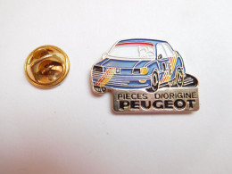 Beau Pin's , Auto Peugeot , Pièces D'origine , Signé Yoshinori - Peugeot