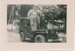 Photo Jeep Avec Soldat Et Femmes Format 7/10 - Automobiles