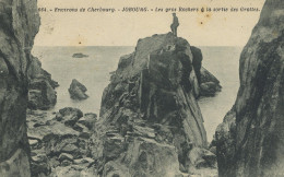 0-50257 01 01 - JOBOURG - LES GROS ROCHERS A LA SORTIE DES GROTTES - Andere & Zonder Classificatie