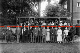 F015782 Oxford And Reading Deaf And Dumb Members. Radley College. Radley Gardens. Oxfordshire. 07.06.1919 - REPRODUCTION - Other & Unclassified