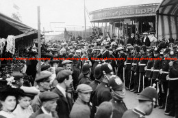 F015777 Trinity Fair In Southwold. People In The Streets And Police Officers. Suffolk. 1905 - REPRODUCTION - Other & Unclassified