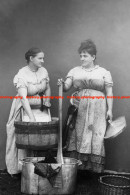 F015756 Two English Laundress With Wash Buckets. 1899 - REPRODUCTION - Other & Unclassified