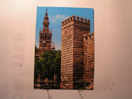 Sevilla - Murallas Del Alcazar - Al  Fondo, La Giralda - Sevilla