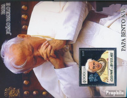 Guinea-Bissau Block 502 (kompl. Ausgabe) Postfrisch 2005 Papst Benedikt + Johannes Paul II. - Guinée-Bissau