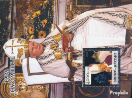 Guinea-Bissau Block 498 (kompl. Ausgabe) Postfrisch 2005 Papst Johannes Paul II. - Guinea-Bissau