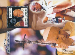 Guinea-Bissau Block 497 (kompl. Ausgabe) Postfrisch 2005 Papst Johannes Paul II. - Guinée-Bissau