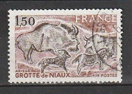 FRANCE / 1979 / Y&T N° 2043 : "Touristique" (Grotte De Niaux En Ariège) - Oblitération De 1979 - Used Stamps