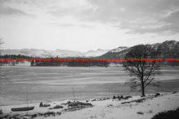 Q002855 View Accross Frozen Lake. Cumbria. 1963 - REPRODUCTION - Andere & Zonder Classificatie