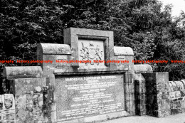 Q002823 Thirlmere Dam. Inscription. Cumbria. 1981 - REPRODUCTION - Andere & Zonder Classificatie