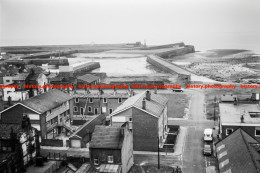 Q003447 Maryport. Harbour And Houses. Cumbria. 1973 - REPRODUCTION - Altri & Non Classificati