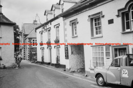 Q003340 Hawkshead. Main Street. Red Lion Inn. Cumbria. 1973 - REPRODUCTION - Altri & Non Classificati