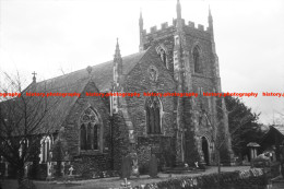 Q003311 Burneside. St. Oswalds Church. Cumbria. 1975 - REPRODUCTION - Autres & Non Classés