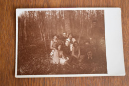 F1991 Photo Romania Family At Picnic 1931 - Photographie