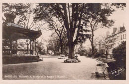 TROYES LE JARDIN DU ROCHER ET LE KIOSQUE A MUSIQUE - Troyes