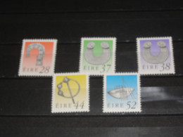 IERLAND,  NUMMER  750-754  POSTFRIS ( MNH), - Unused Stamps