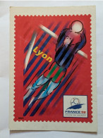 CP - Coupe Du Monde France Football 1998 Lyon Port Prepayé La Poste Illustrateur Briat - Calcio