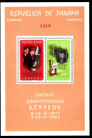 R. PANAMA1965KENNEDY À CAP CANAVERAL AVEC SCHIRRA. BLOC FEUILLET ** / MNH - Estados Unidos