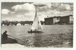 31/ CPSM - Toulouse - La Garonne Au Pont Neuf (Pécheur, Voilier) - Toulouse