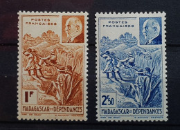 04 - 24 -  Madagascar N° 229 - 230 **  - MNH - - Unused Stamps