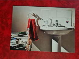 Carte ILLUSTRATEUR   MAC ADAMS MUDAM LUXEMBOURG MAC ADAMS THE BATHROOM - Hedendaags (vanaf 1950)