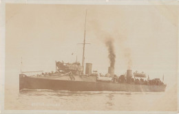 CPA / MARINE DE GUERRE / CARTE PHOTO / CUIRASSE H.M.S. SALMON / AU VERSO Cliché E.POUTEAU - Guerra