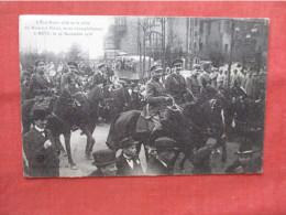 L'Etat Major Allié De La Suite Du Maréchal PETAIN, Entre Trimphalement à METZ Le 19 Novembre 1918  Ref 6388 - Oorlog 1914-18