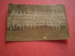 Carte Photo 46 Militaires Du 30° Régiment D'artillerie Orléans 1920 - Characters