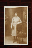 Carte Photo D'une Femme - Photographie