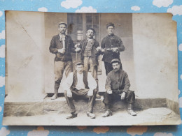 CARTE PHOTO WWI GROUPE DE SOLDATS DIJON 1915 (voir Correspondance ) - Fotografía