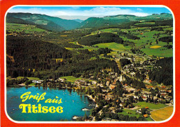 Titisee - Vue Aérienne Sur Le Lac Et La Ville - Titisee-Neustadt