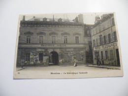 A546 . CPA. 03. MOULINS. (Allier). La Bibliothèque.  Beau Plan Animé  .écrite & Voyagée 1925 - Moulins