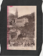 128602          Francia,    Lourdes,   La  Grotte   Et  La  Basilique,   NV - Lourdes
