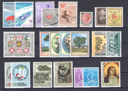 1966 Italia Repubblica, Francobolli Nuovi, Annata Completa 22 Valori - MNH** - Full Years