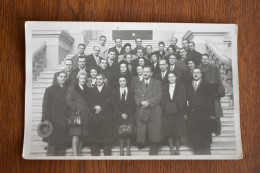 F2026 Photo Romania 1947 Important People On The Stairs - Fotografia