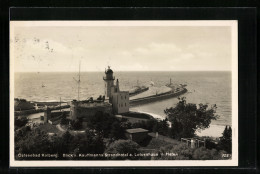 AK Ostseebad Kolberg, Blick Auf Den Leuchtturm Mit Der Hafeneinfahrt  - Pommern