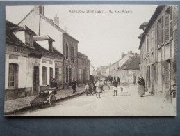 CPA 10 Aube ROMILLY Sur SEINE - Rue Henri MILLET Population Devant La Maison D'alimentation Charrette 4 Saisons 1930 - Romilly-sur-Seine