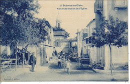 34 - PALAVAS LES FLOTS - T.Belle Vue Animée D'une Rue Et De L'Eglise ( Caves De L'Hérault ) - Palavas Les Flots