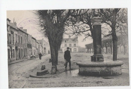 AJC - Beaumont Sur Oise - La Fontaine De La Place Gambetta - Autres & Non Classés