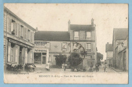 A053  CPA  MENNECY (Seine Et Oise)  Place Du Marché Aux Grains  -  Café Pâtisserie - BISCUITS - Cachet Régt ZOUAVES .. + - Mennecy