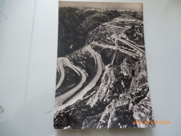 Cartolina Viaggiata "MONTE S. ANGELO Tortuosa E Suggestiva Strada Che Conduce Alla Città" 1957 - Foggia