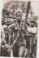 Dahomey    :  Femme Sein  Nue , Féticheuse  De  Savé En Tenue De  Danse - Dahomey