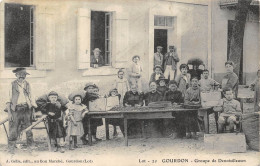 CPA 46 GOURDON GROUPE DE DENOISILLEUSES    Belle !   Rare - Gourdon