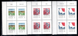 MALTA 1975 FIRST ANNIVERSARY OF REPUBLIC ANNIVERSARIO DELLA REPUBBLICA COMPLETE SET SERIE COMPLETA BLOCK QUARTINA MNH - Malta