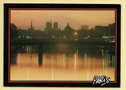 PARIS La Nuit : Vue Générale (2 Scans) - París La Noche