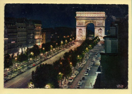 PARIS La Nuit : Avenue Des Champs-Elysées Et L'Arc De Triomphe / CPSM (2 Scans) - París La Noche