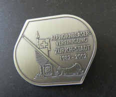 Old Badge Schweiz Suisse Svizzera Switzerland - Alphornbläser Vereinigung Zürich Stadt 2002 - Zonder Classificatie